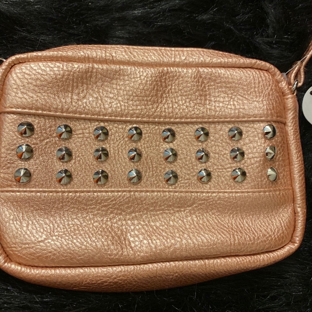 Jessica Simpson cross Body